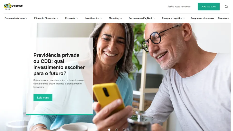 Topo da home do blog PagBank, com o menu de categorias e o destaque Previdência privada ou CDB: qual investimento escolher para o futuro?
